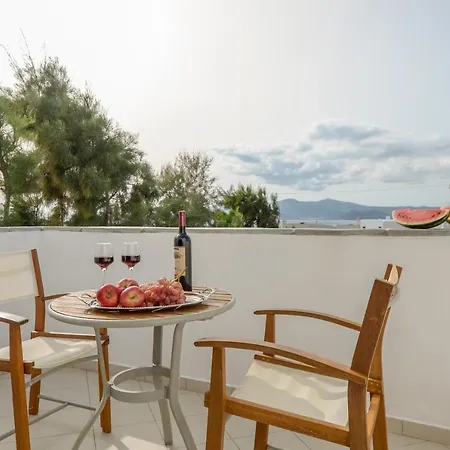 Dolphin Διαμέρισμα *