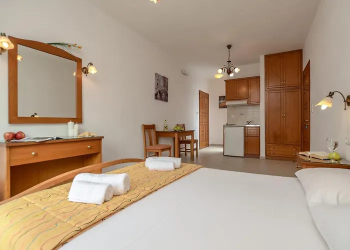 Dolphin Apartamento Agia Anna (Naxos)