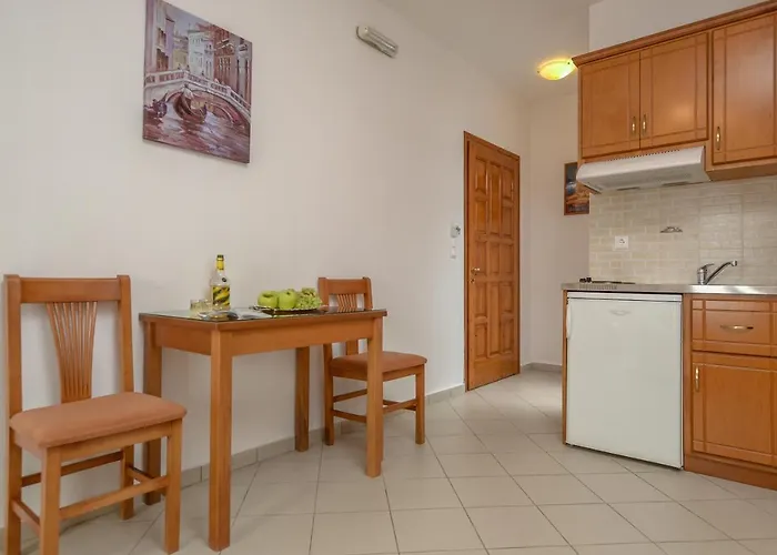 Dolphin Apartamento Agia Anna (Naxos)